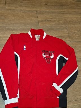 Chicago Bulls Authentic Warmup Jacket Size 40M